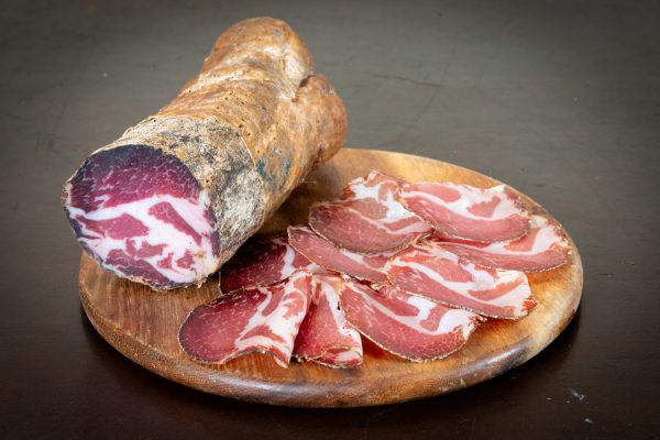 Capocollo di Martina Franca: Italská lahůdka s bohatou historií a jedinečným charakterem