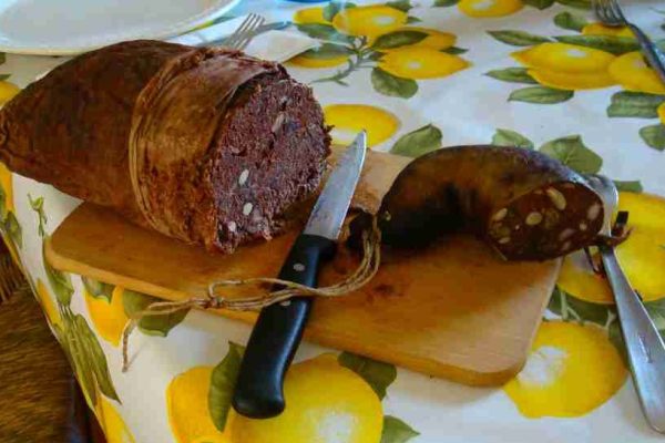 Mallegato: Italská uzenina s půvabem tradičního řemesla