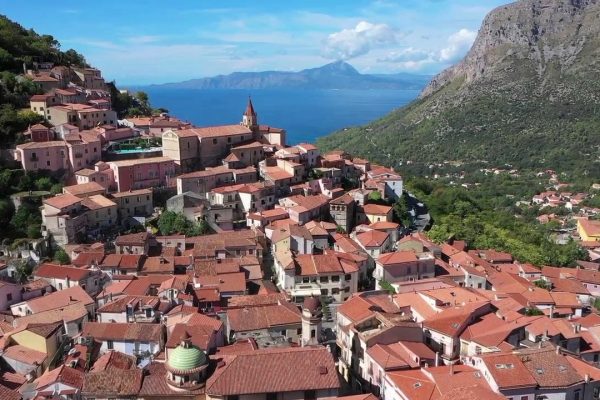 Maratea: Klenot italské riviéry, který vás okouzlí svou krásou