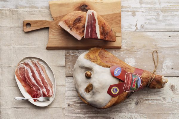 Prosciutto di Sauris: Tajemství italského klenotu z hor